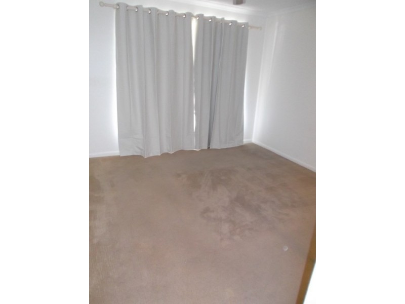 2/2 Cawthray Street, Biggera Waters QLD 4216