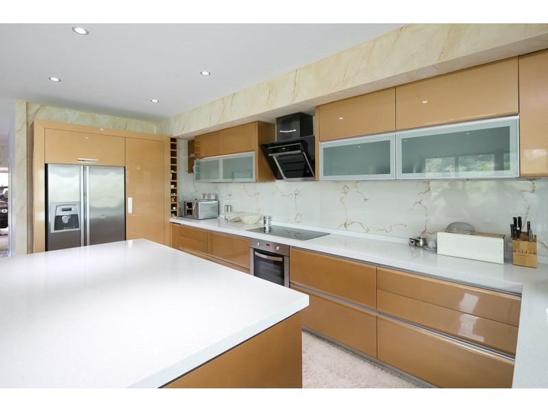 22A Ray Street, Runaway Bay QLD 4216