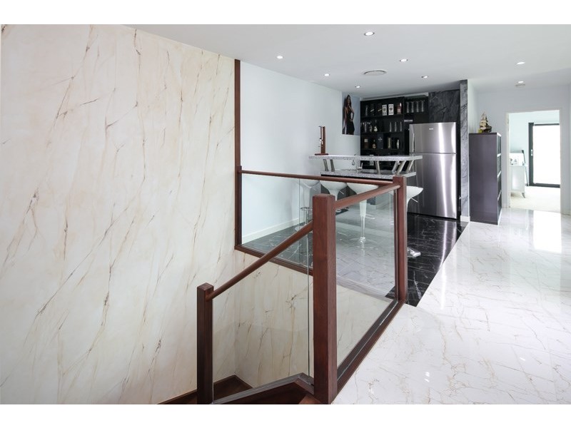 22A Ray Street, Runaway Bay QLD 4216