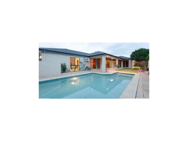 23 Martingale Circuit, Clear Island Waters QLD 4226