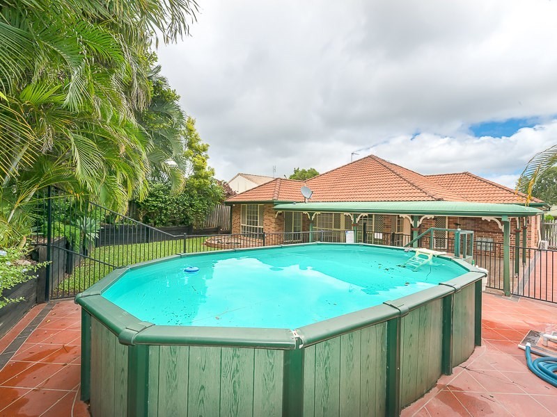 17 Castle Rock Street, Parkwood QLD 4214