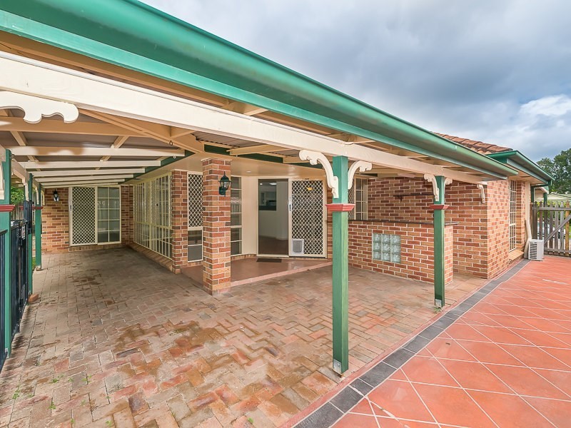 17 Castle Rock Street, Parkwood QLD 4214