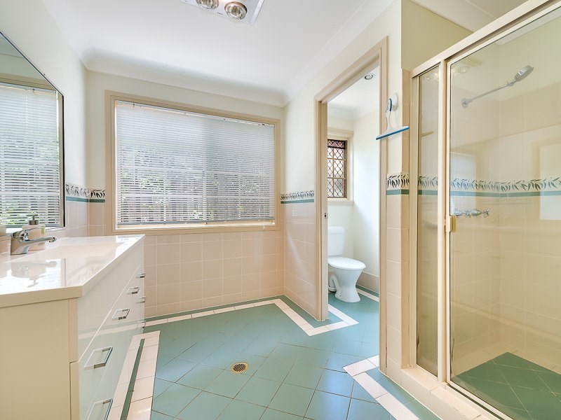 17 Castle Rock Street, Parkwood QLD 4214