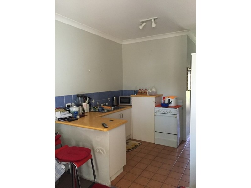 2/167 Marine Parade, Southport QLD 4215