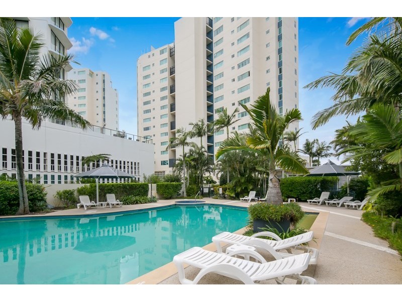 71/326 Marine Parade, Labrador QLD 4215
