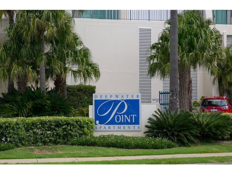 71/326 Marine Parade, Labrador QLD 4215