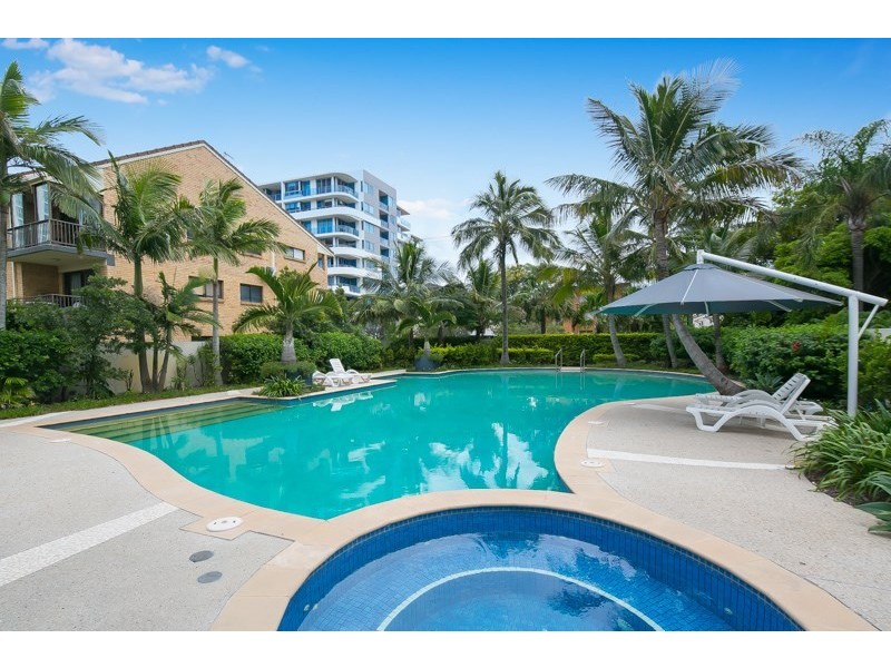 71/326 Marine Parade, Labrador QLD 4215
