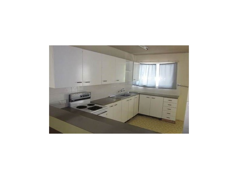 7/28 Marine Parade, Southport QLD 4215