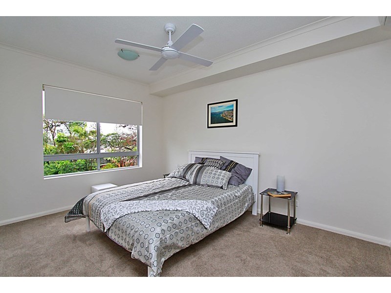 81 Brighton Street – Pelican 1, Biggera Waters QLD 4216