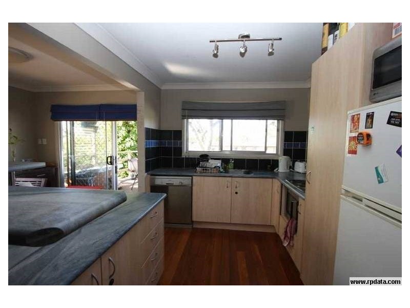 20 Bambarra Street, Southport QLD 4215