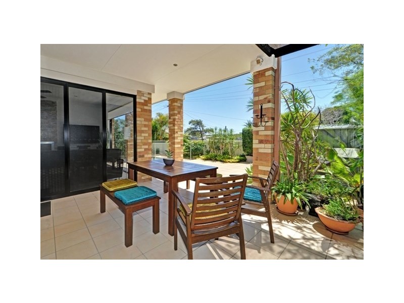 1/10 Broad Street, Labrador QLD 4215