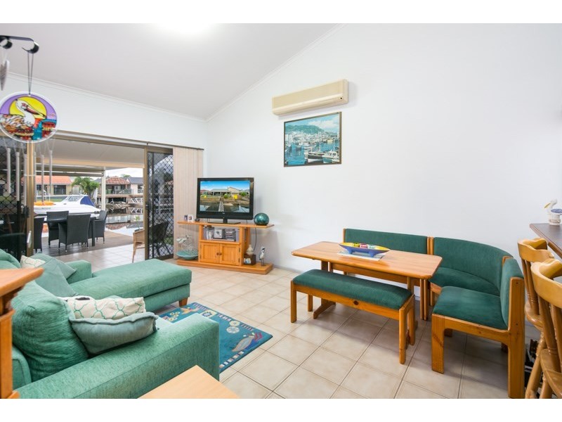 16 Marco Polo Place, Hollywell QLD 4216