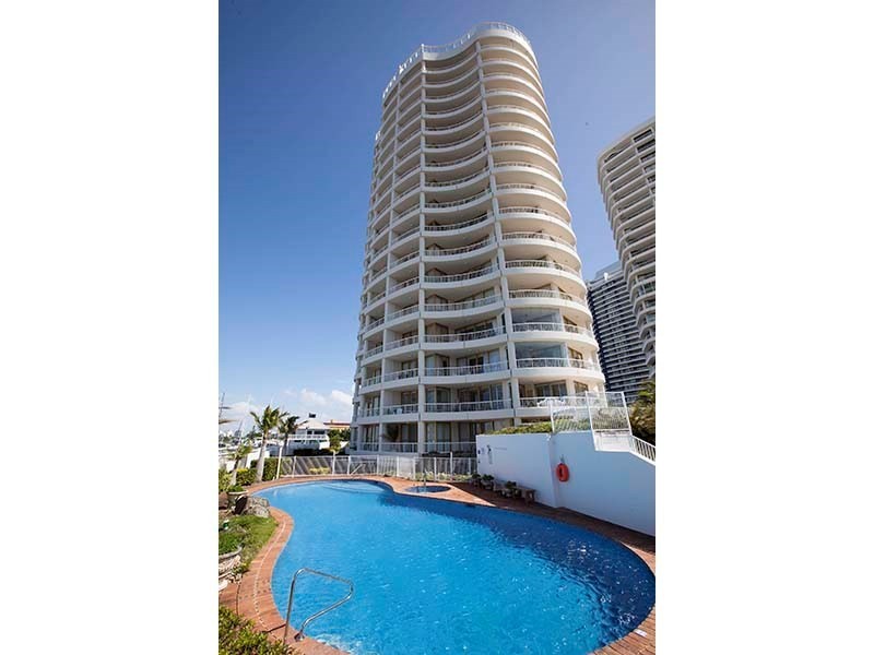 3/19 Oatlands Esplanade, Runaway Bay QLD 4216