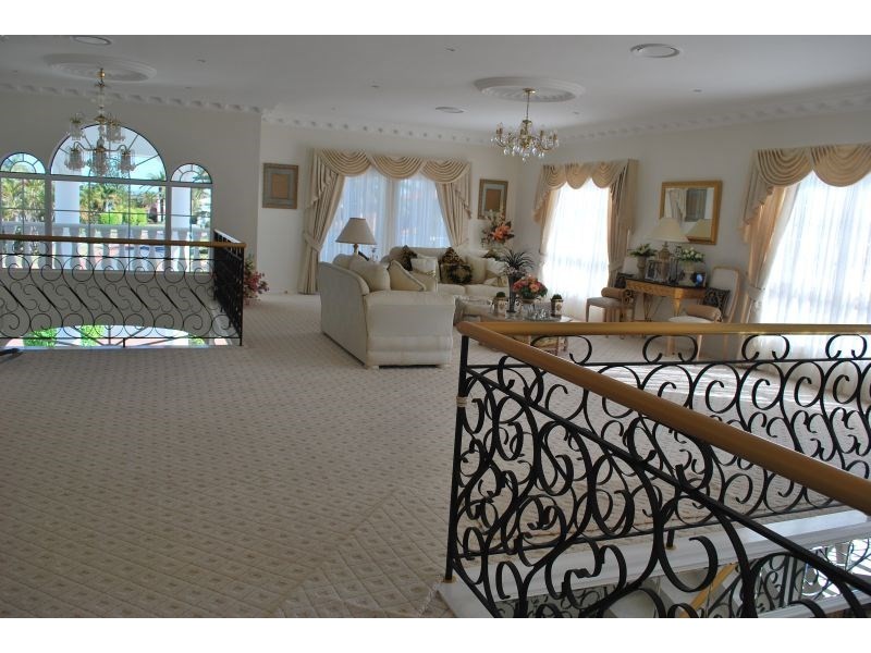 11 The Sovereign Mile, Sovereign Islands QLD 4216