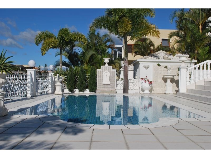 11 The Sovereign Mile, Sovereign Islands QLD 4216