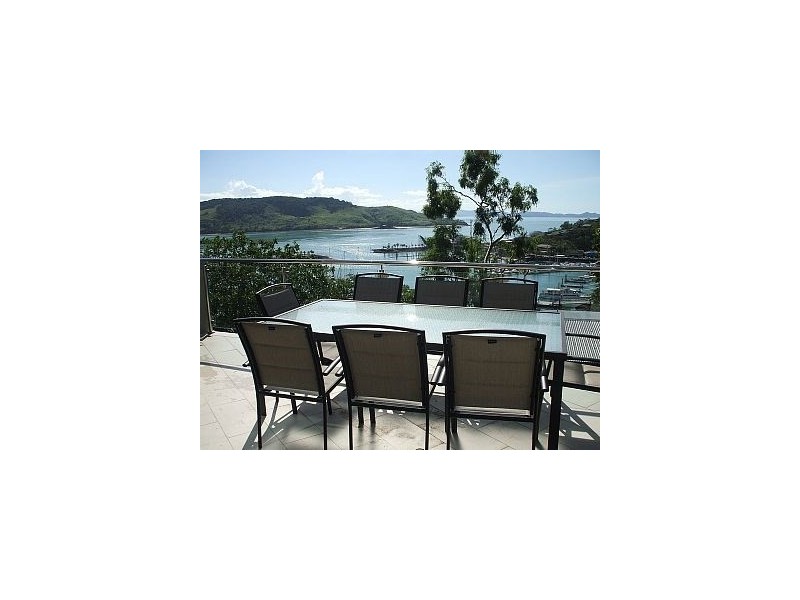 6 Marina Terrace, Hamilton Island QLD 4803