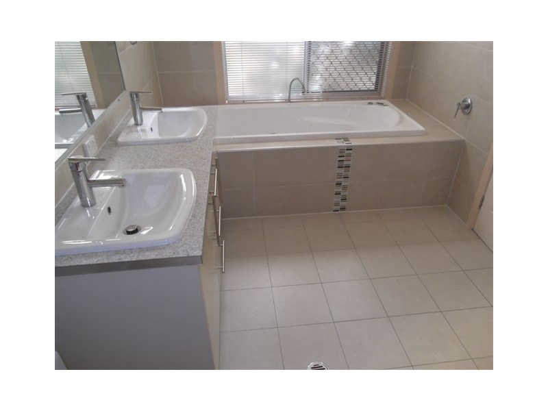 79 East Quay Drive, Biggera Waters QLD 4216