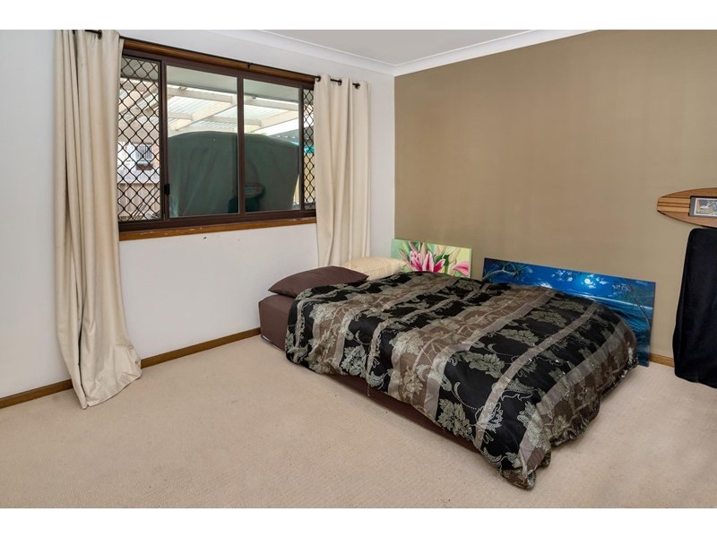 2/32 Proud Street, Labrador QLD 4215