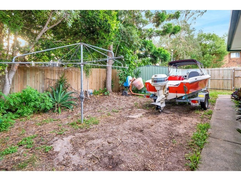 2/32 Proud Street, Labrador QLD 4215