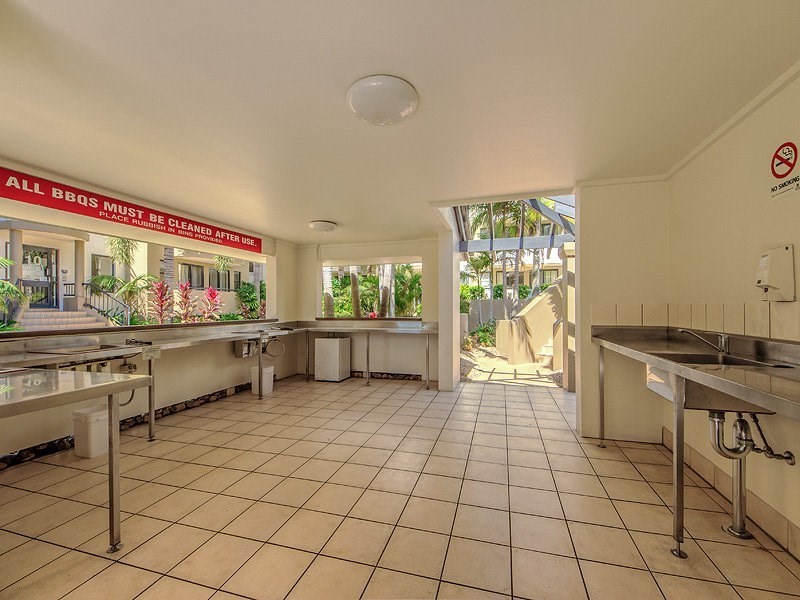 319/392 Marine Parade, Labrador QLD 4215