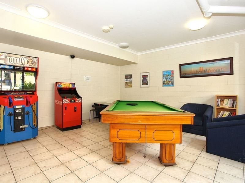 319/392 Marine Parade, Labrador QLD 4215