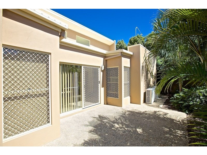 71 East Quay Drive, Biggera Waters QLD 4216