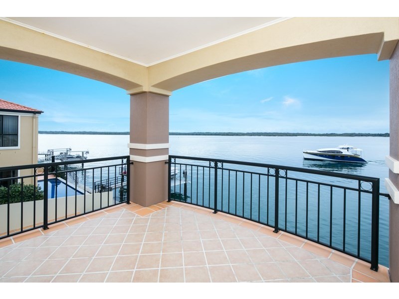 53 The Peninsula, Paradise Point QLD 4216