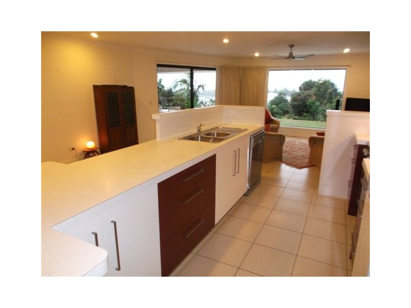 8 Hackney Court, Upper Coomera QLD 4209