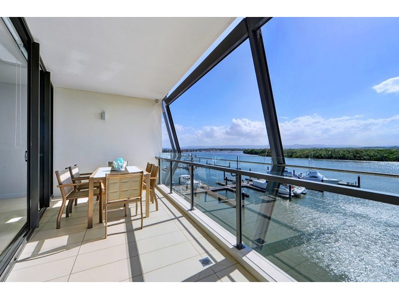 3301/4 Marina Promenade, Paradise Point QLD 4216