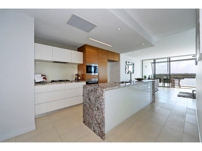 3301/4 Marina Promenade, Paradise Point QLD 4216