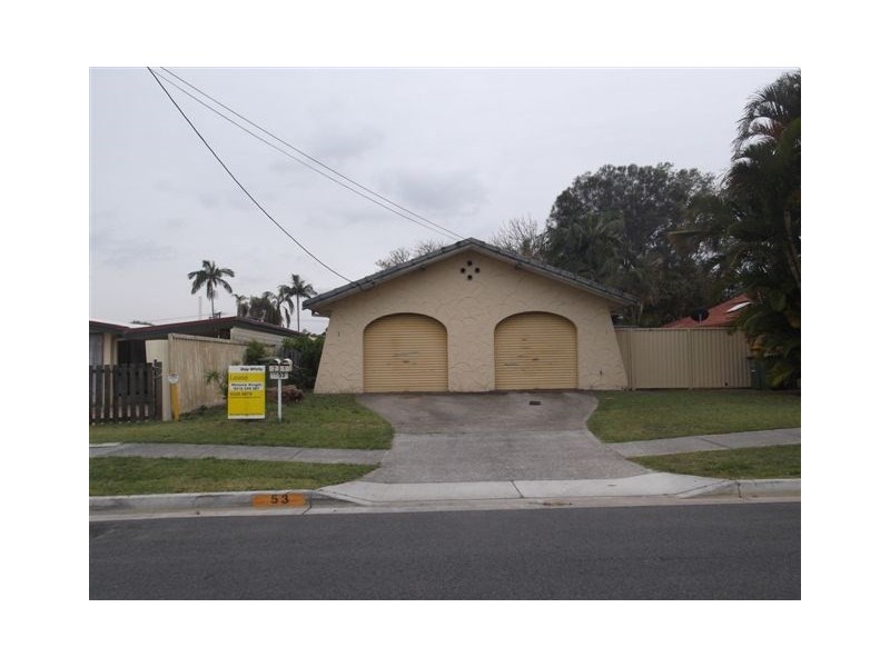 2/53 Milton Avenue, Paradise Point QLD 4216