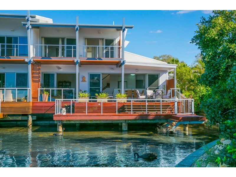 70/181 Lae Drive, Coombabah QLD 4216