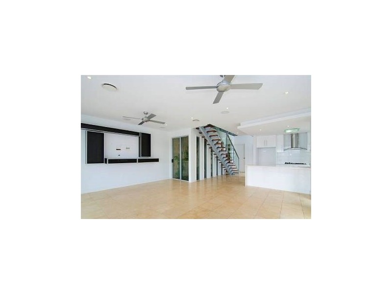 1/47 Compass Drive, Biggera Waters QLD 4216