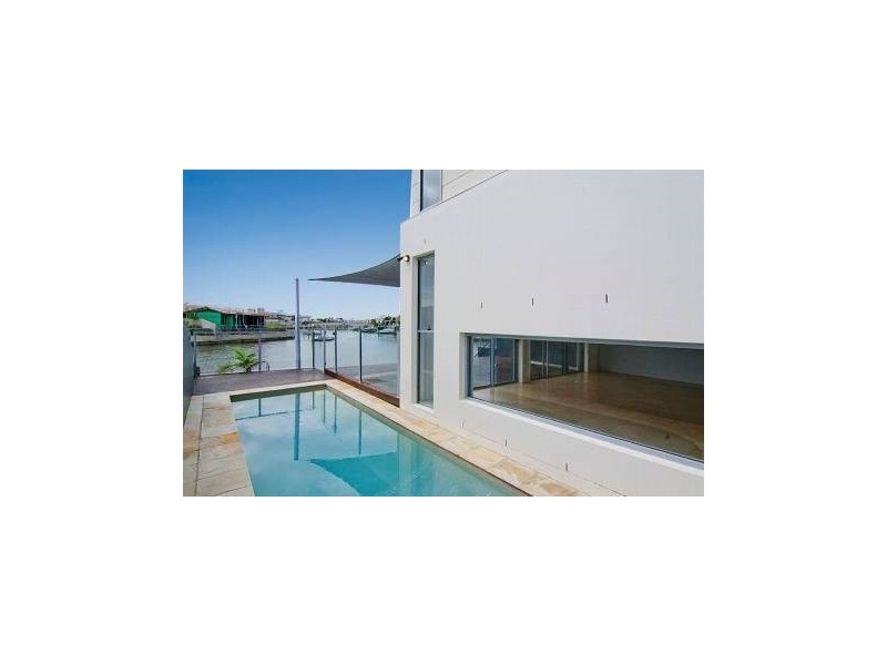 1/47 Compass Drive, Biggera Waters QLD 4216