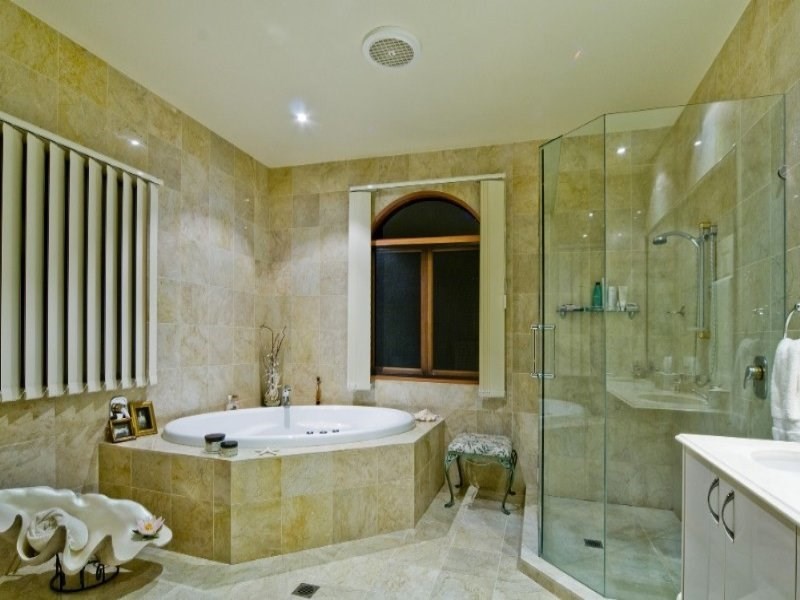 37 The Sovereign Mile, Sovereign Islands QLD 4216