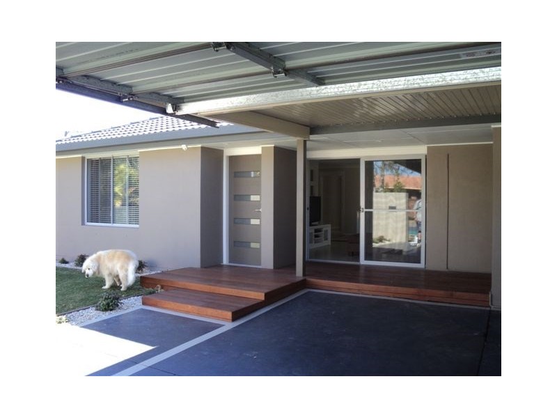 3 Matthew Flinders, Paradise Point QLD 4216