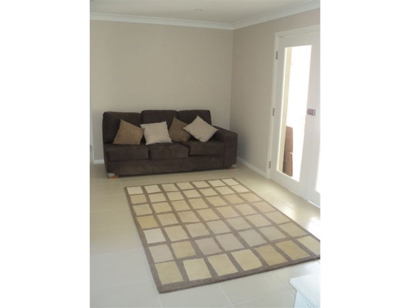 3 Matthew Flinders, Paradise Point QLD 4216