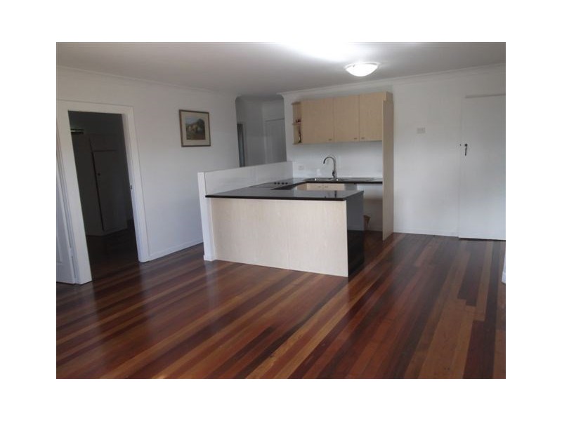 10 Sunbird Avenue, Paradise Point QLD 4216