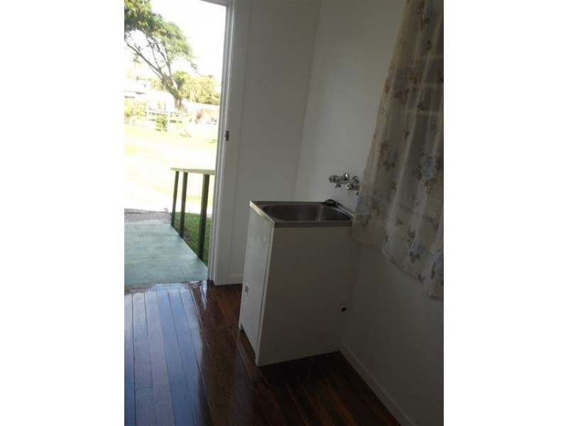 10 Sunbird Avenue, Paradise Point QLD 4216