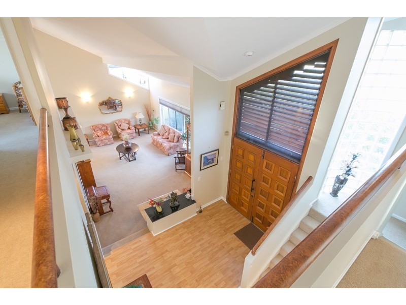 4 Smugglers Place, Runaway Bay QLD 4216