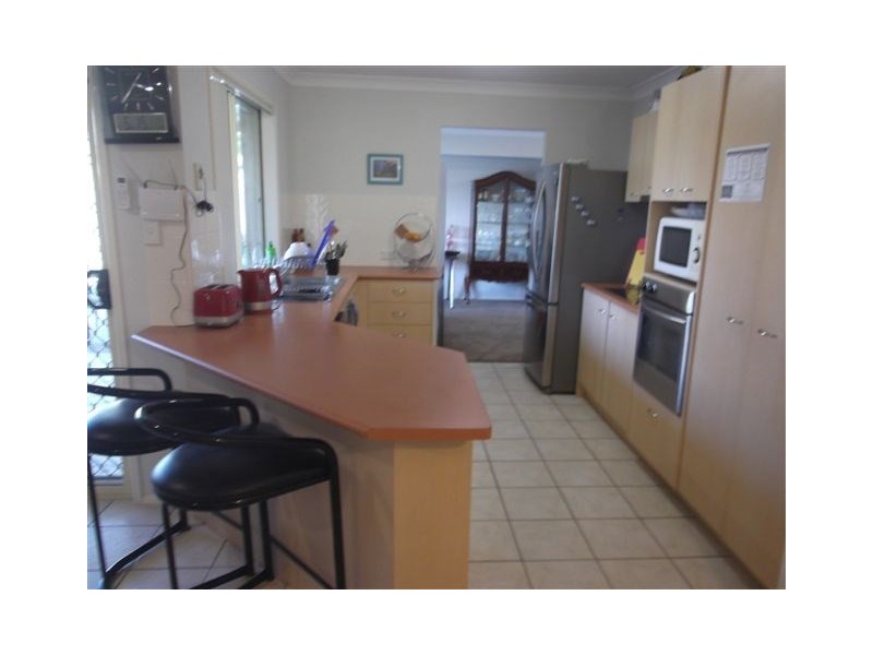 154 Christina Ryan Way, Arundel QLD 4214