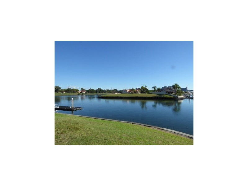 85 Admiralty Drive, Surfers Paradise QLD 4217