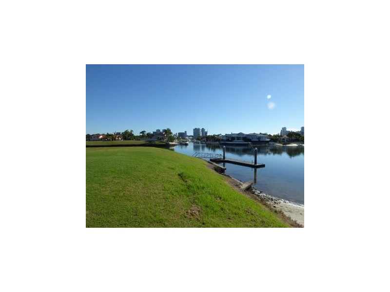 85 Admiralty Drive, Surfers Paradise QLD 4217