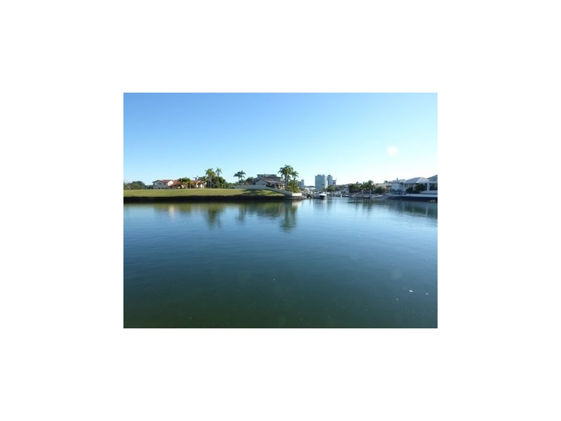 85 Admiralty Drive, Surfers Paradise QLD 4217