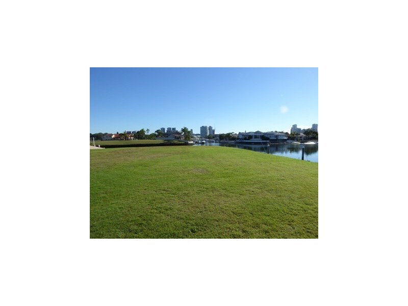 85 Admiralty Drive, Surfers Paradise QLD 4217
