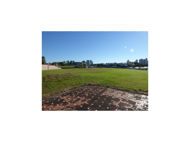 85 Admiralty Drive, Surfers Paradise QLD 4217