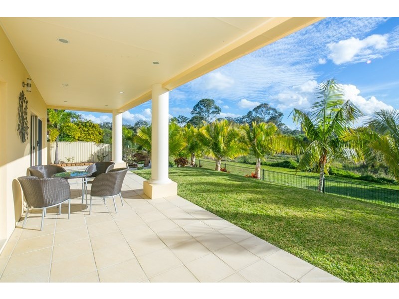 64 Golden Bear Drive, Arundel QLD 4214