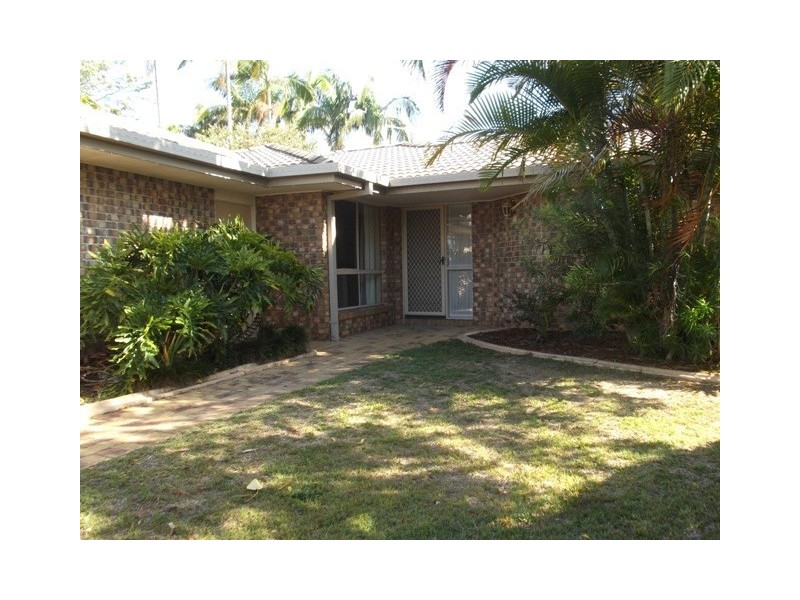 28 Akoonah Street, Hope Island QLD 4212