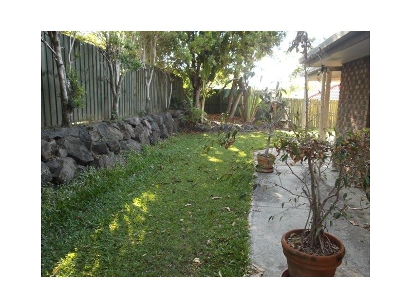 28 Akoonah Street, Hope Island QLD 4212