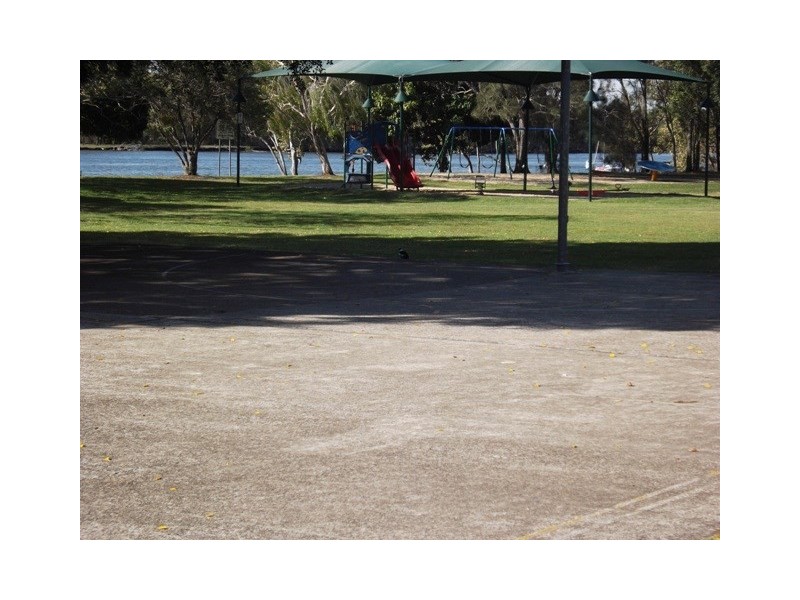 28 Akoonah Street, Hope Island QLD 4212